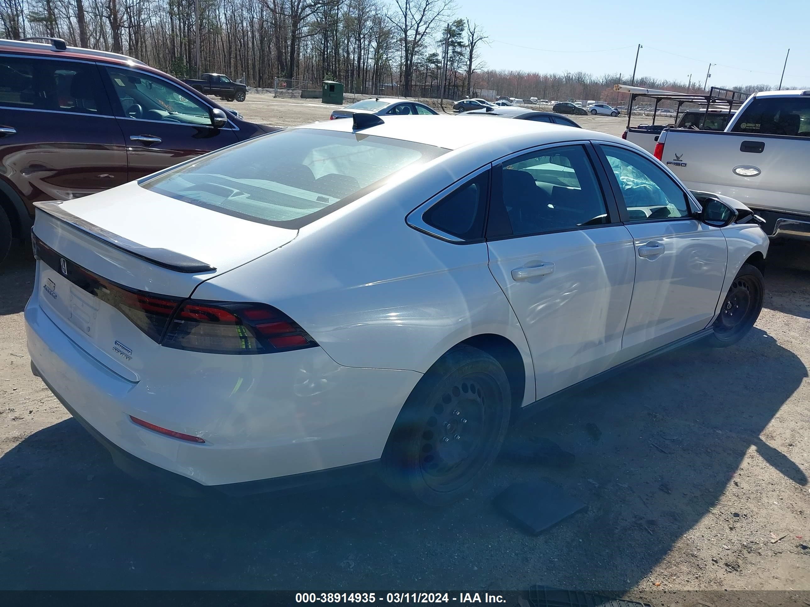 Photo 3 VIN: 1HGCY2F55PA032159 - HONDA ACCORD 