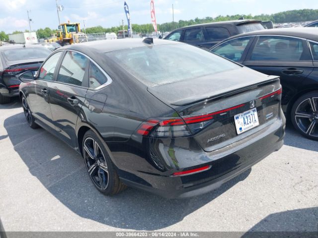 Photo 2 VIN: 1HGCY2F55RA053757 - HONDA ACCORD 