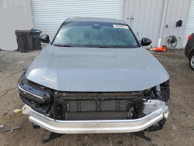 Photo 4 VIN: 1HGCY2F56PA011000 - HONDA ACCORD 