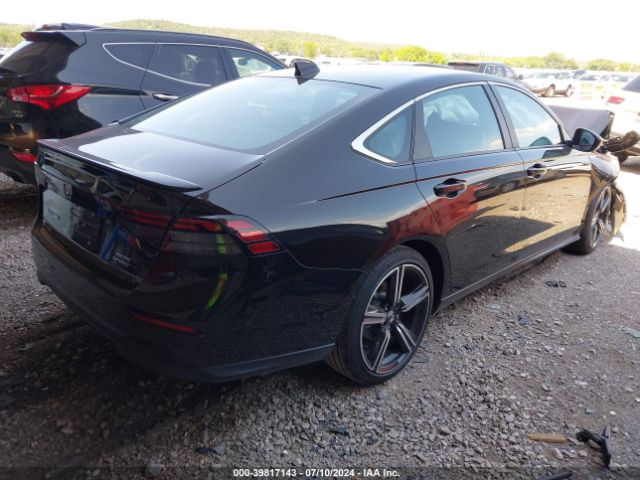 Photo 3 VIN: 1HGCY2F59RA023967 - HONDA ACCORD 