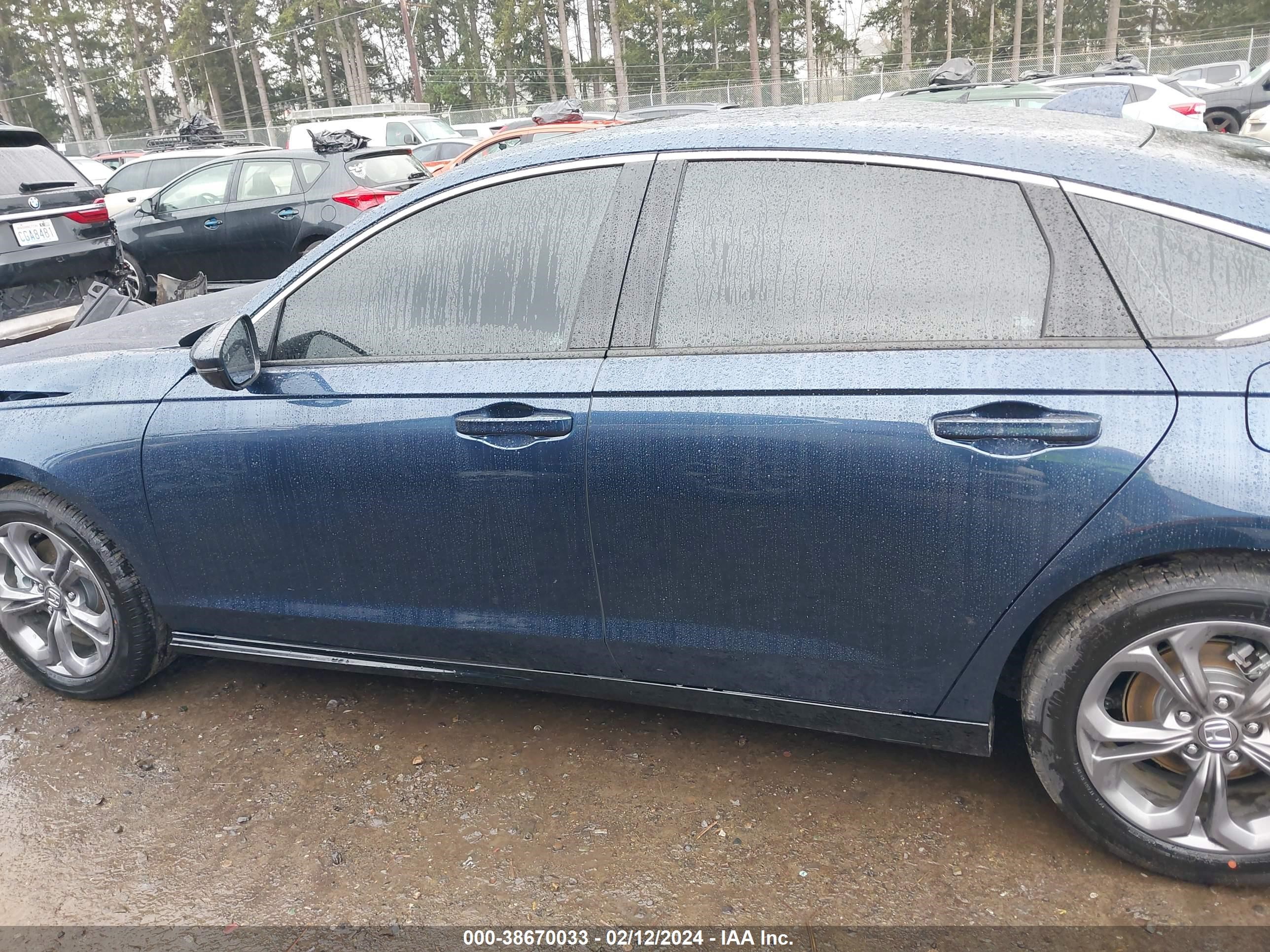 Photo 15 VIN: 1HGCY2F62RA009420 - HONDA ACCORD 