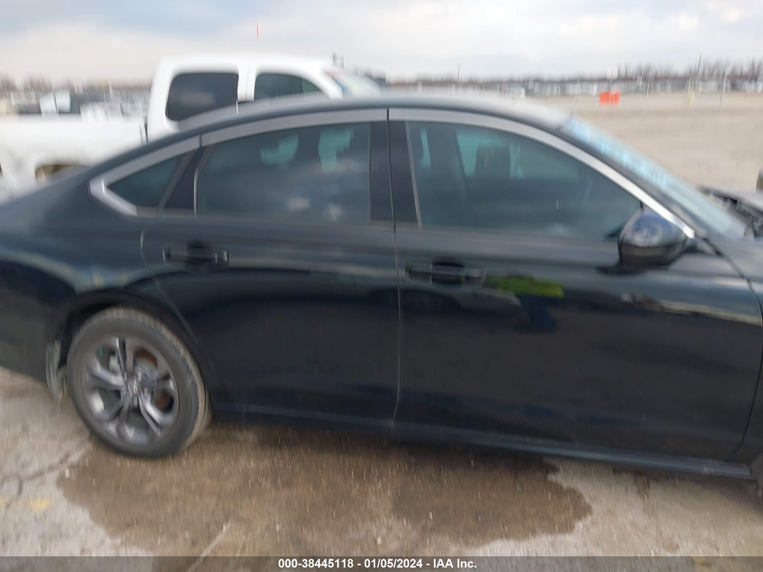 Photo 13 VIN: 1HGCY2F63PA012582 - HONDA ACCORD 