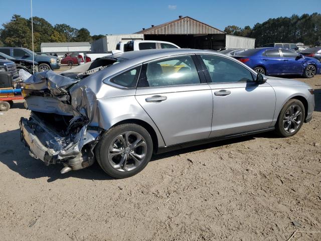 Photo 2 VIN: 1HGCY2F67PA013816 - HONDA ACCORD HYB 