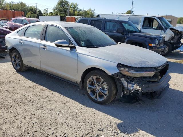 Photo 3 VIN: 1HGCY2F68PA011346 - HONDA ACCORD HYB 