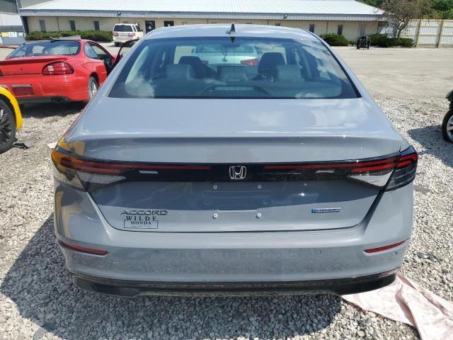 Photo 5 VIN: 1HGCY2F68PA061387 - HONDA ACCORD HYB 