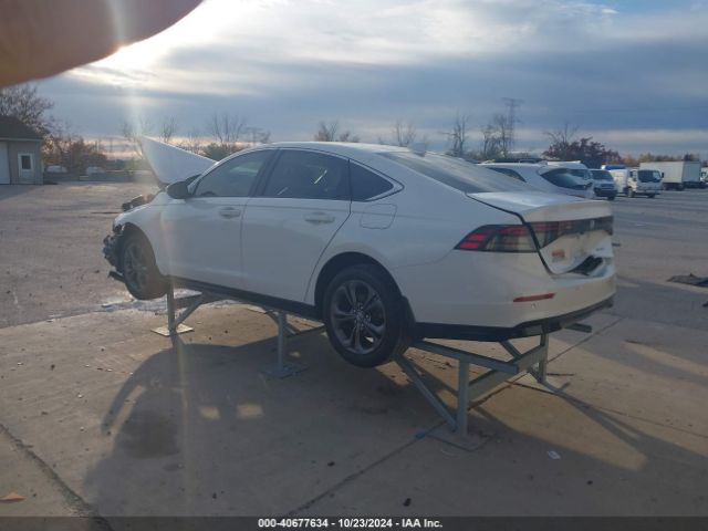 Photo 2 VIN: 1HGCY2F6XPA033316 - HONDA ACCORD 