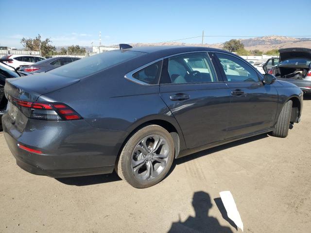 Photo 2 VIN: 1HGCY2F6XPA064646 - HONDA ACCORD HYB 