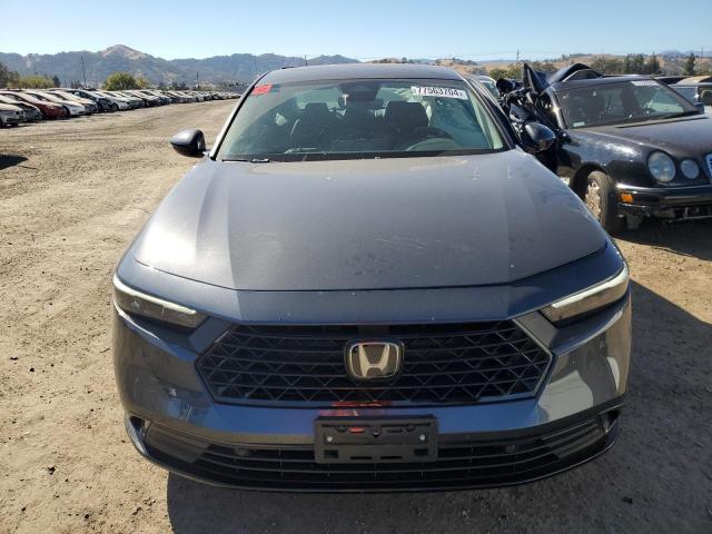 Photo 4 VIN: 1HGCY2F6XPA064646 - HONDA ACCORD HYB 