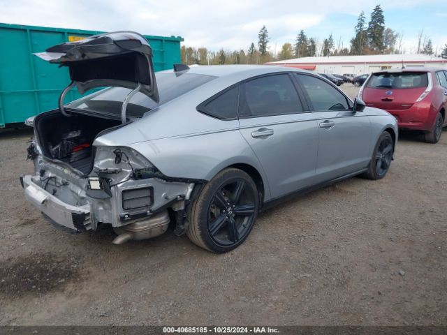 Photo 3 VIN: 1HGCY2F70RA013930 - HONDA ACCORD 