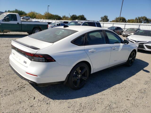 Photo 2 VIN: 1HGCY2F71RA042353 - HONDA ACCORD HYB 