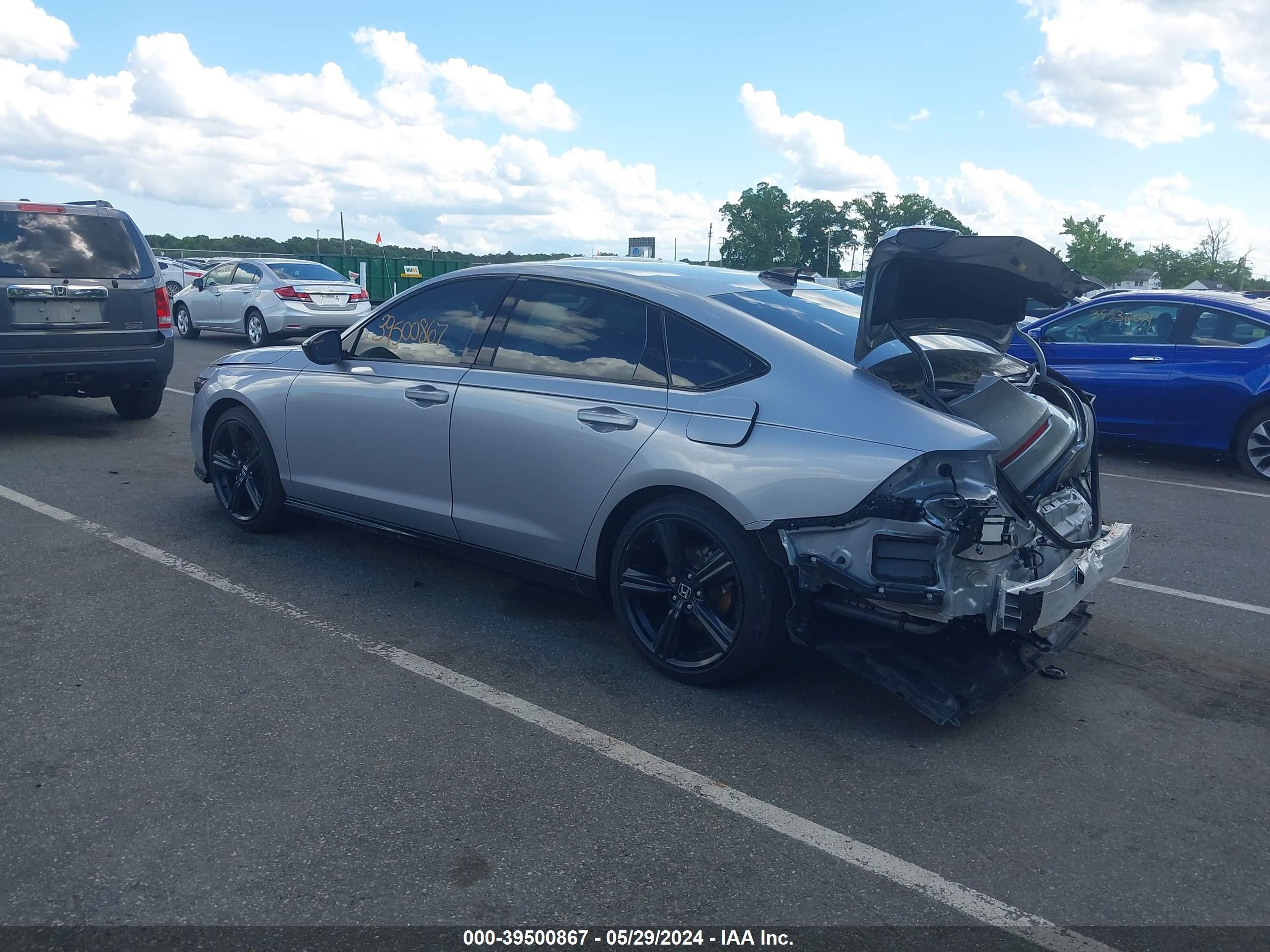 Photo 2 VIN: 1HGCY2F72PA061099 - HONDA ACCORD 