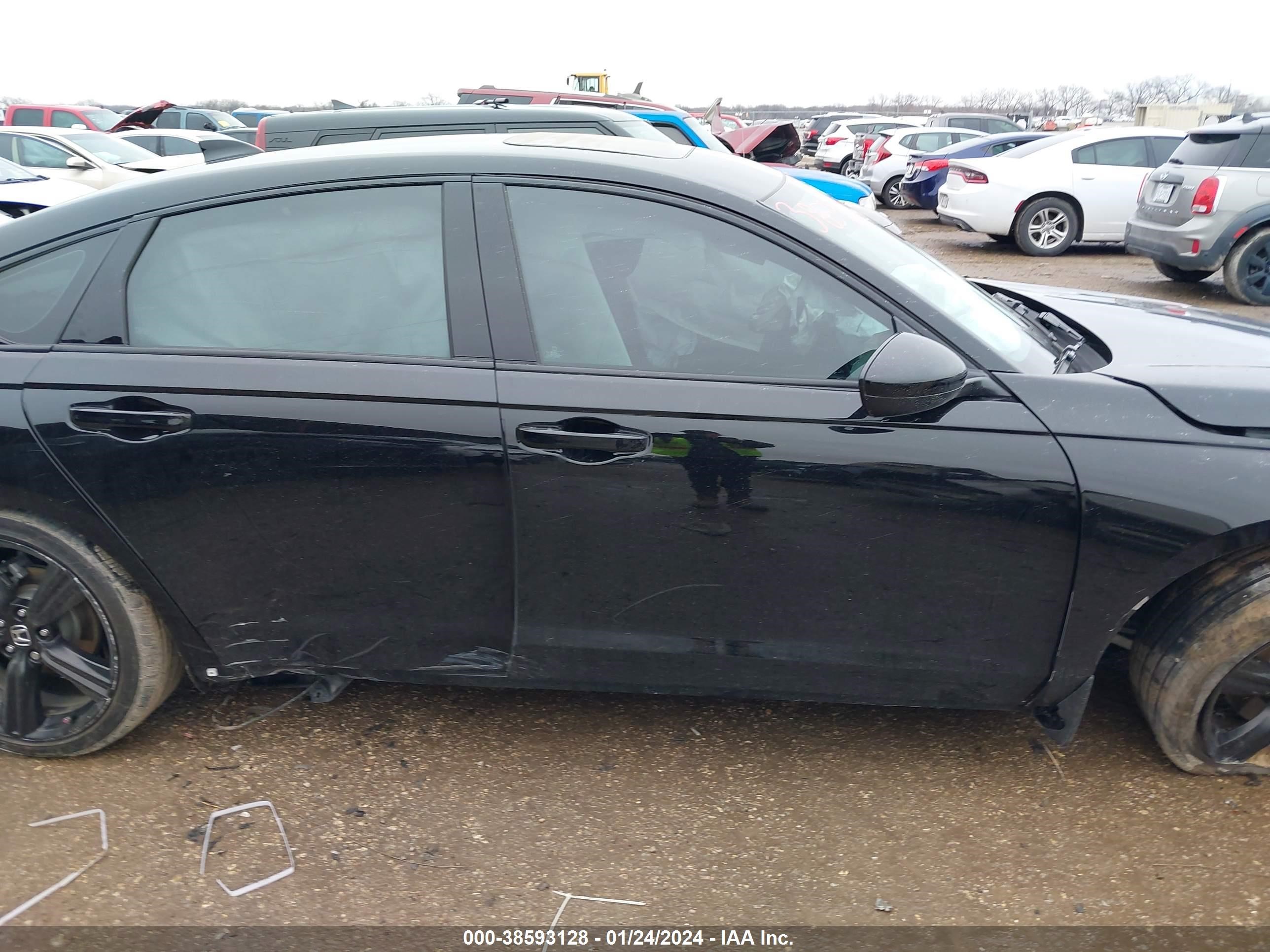 Photo 12 VIN: 1HGCY2F72PA062799 - HONDA ACCORD 