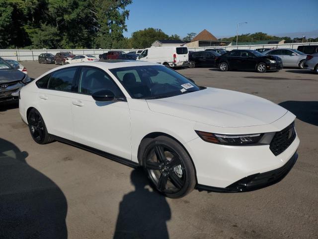 Photo 3 VIN: 1HGCY2F74PA070385 - HONDA ACCORD HYB 