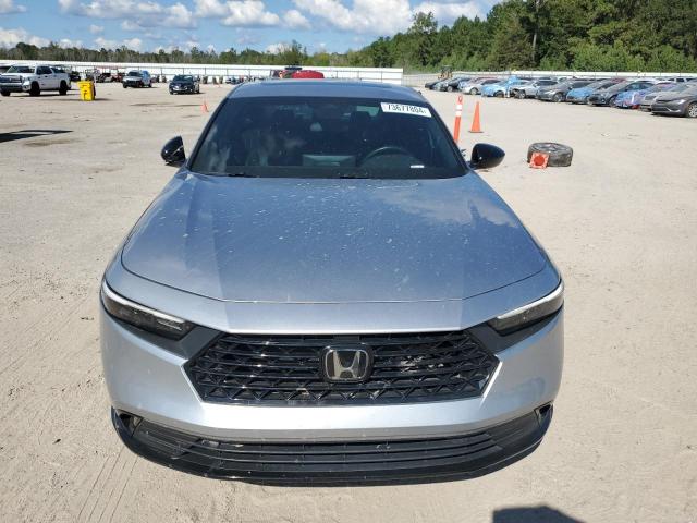 Photo 4 VIN: 1HGCY2F75PA010633 - HONDA ACCORD HYB 