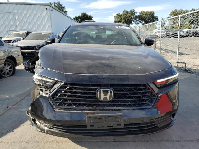 Photo 4 VIN: 1HGCY2F77PA021648 - HONDA ACCORD HYB 