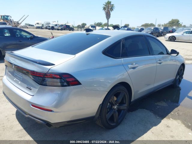 Photo 3 VIN: 1HGCY2F78RA076175 - HONDA ACCORD 