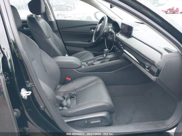 Photo 4 VIN: 1HGCY2F80RA047620 - HONDA ACCORD 