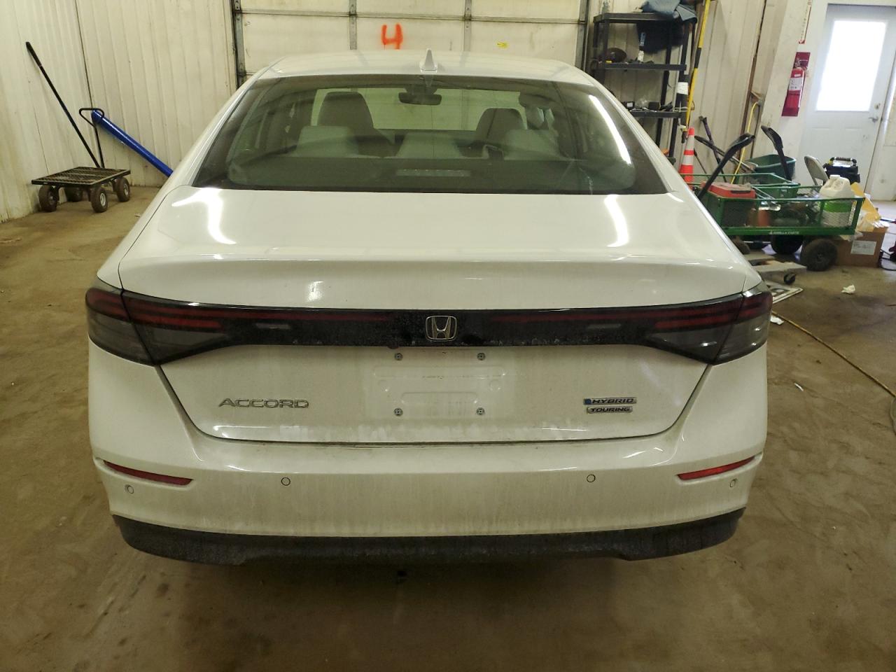 Photo 5 VIN: 1HGCY2F82PA003860 - HONDA ACCORD 