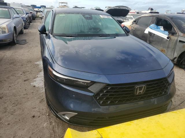 Photo 4 VIN: 1HGCY2F82PA017127 - HONDA ACCORD TOU 