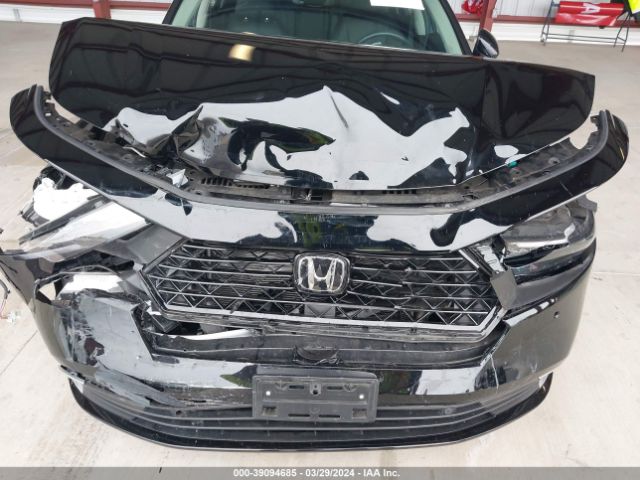 Photo 5 VIN: 1HGCY2F83PA001891 - HONDA ACCORD 