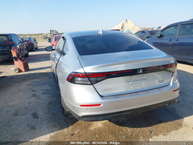 Photo 2 VIN: 1HGCY2F85RA028190 - HONDA ACCORD 