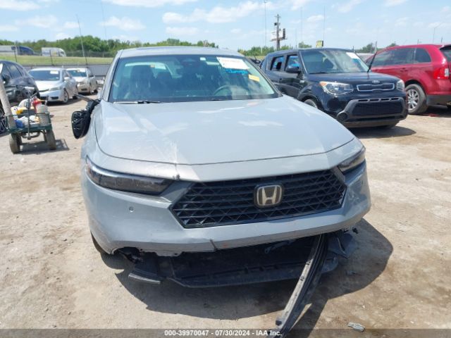 Photo 5 VIN: 1HGCY2F85RA051744 - HONDA ACCORD 