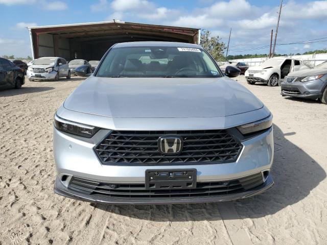 Photo 4 VIN: 1HGCY2F86PA028308 - HONDA ACCORD TOU 