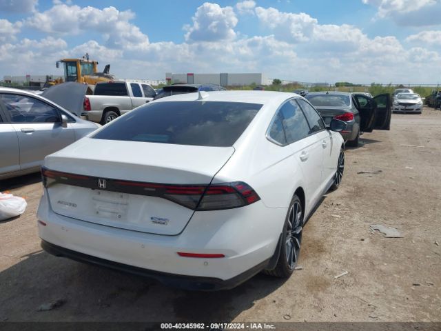 Photo 3 VIN: 1HGCY2F86PA052429 - HONDA ACCORD 