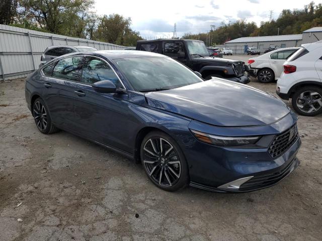 Photo 3 VIN: 1HGCY2F88PA048432 - HONDA ACCORD 