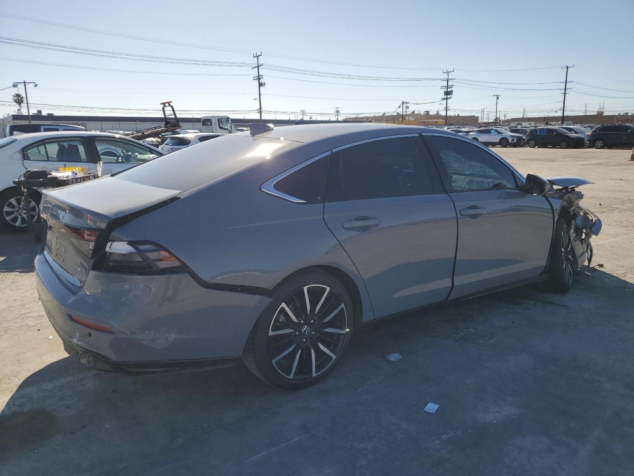 Photo 2 VIN: 1HGCY2F89PA022809 - HONDA ACCORD 