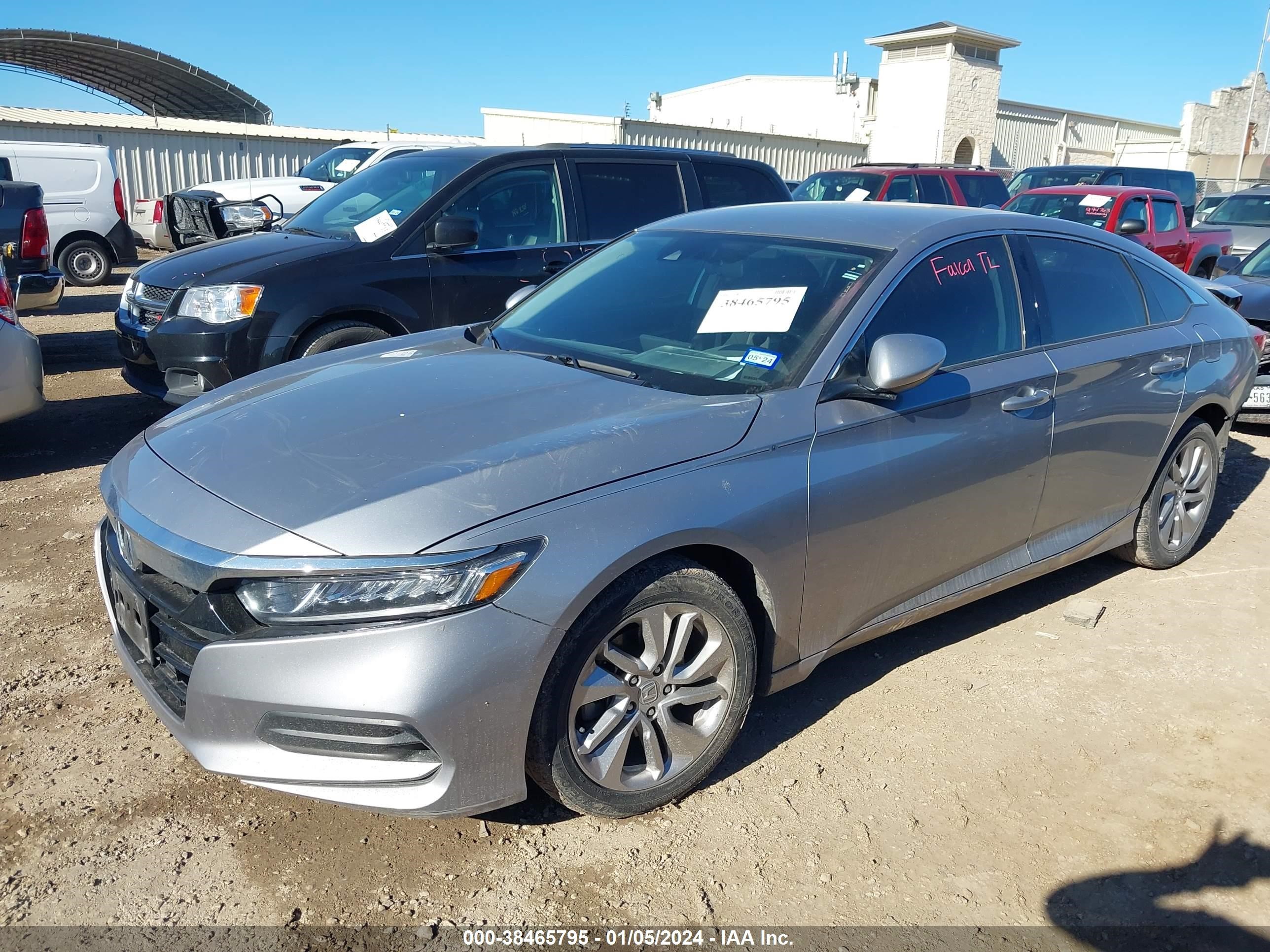 Photo 1 VIN: 1HGCZ1F13LA005925 - HONDA ACCORD 