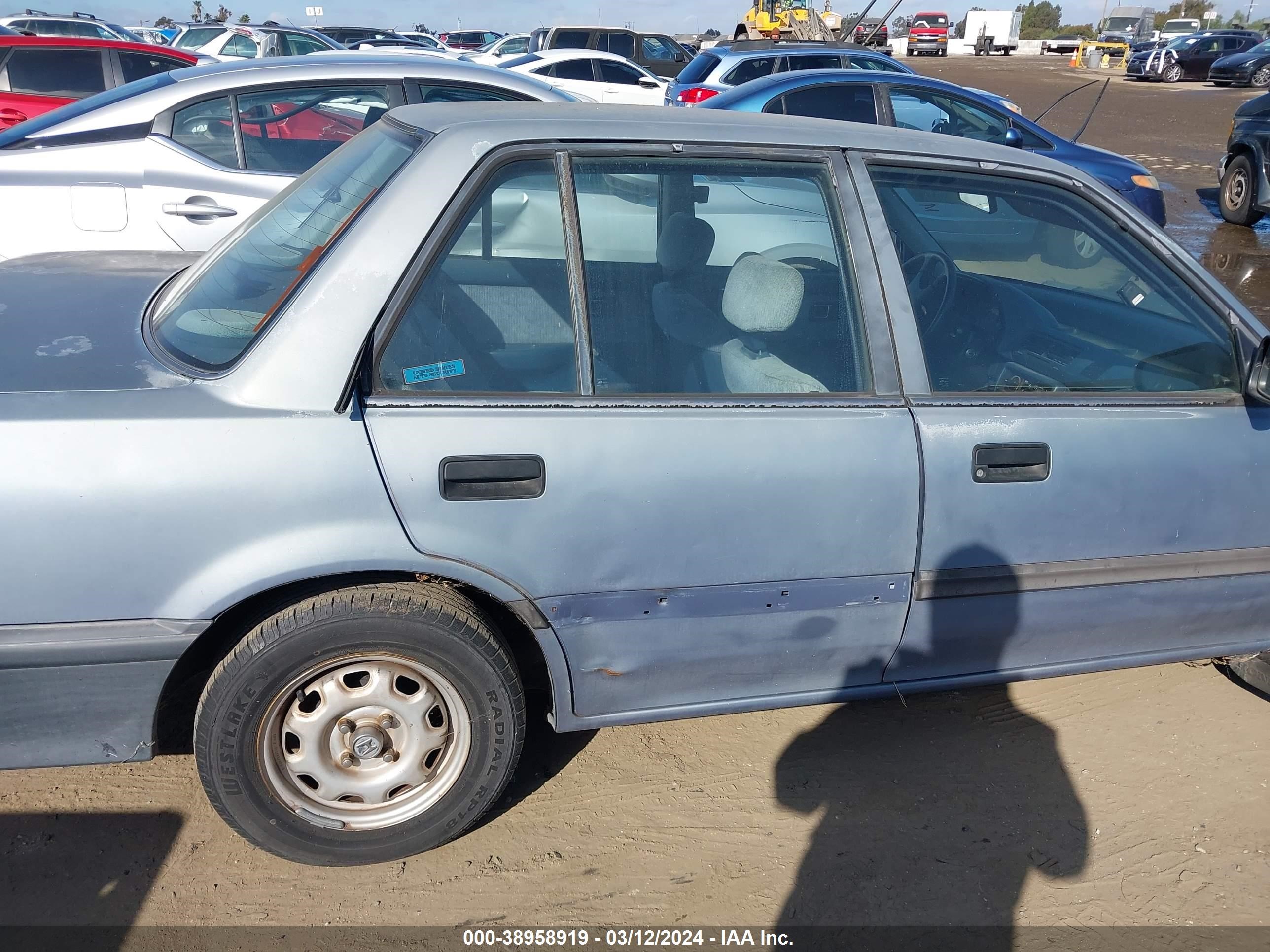 Photo 5 VIN: 1HGED3642LA064823 - HONDA CIVIC 