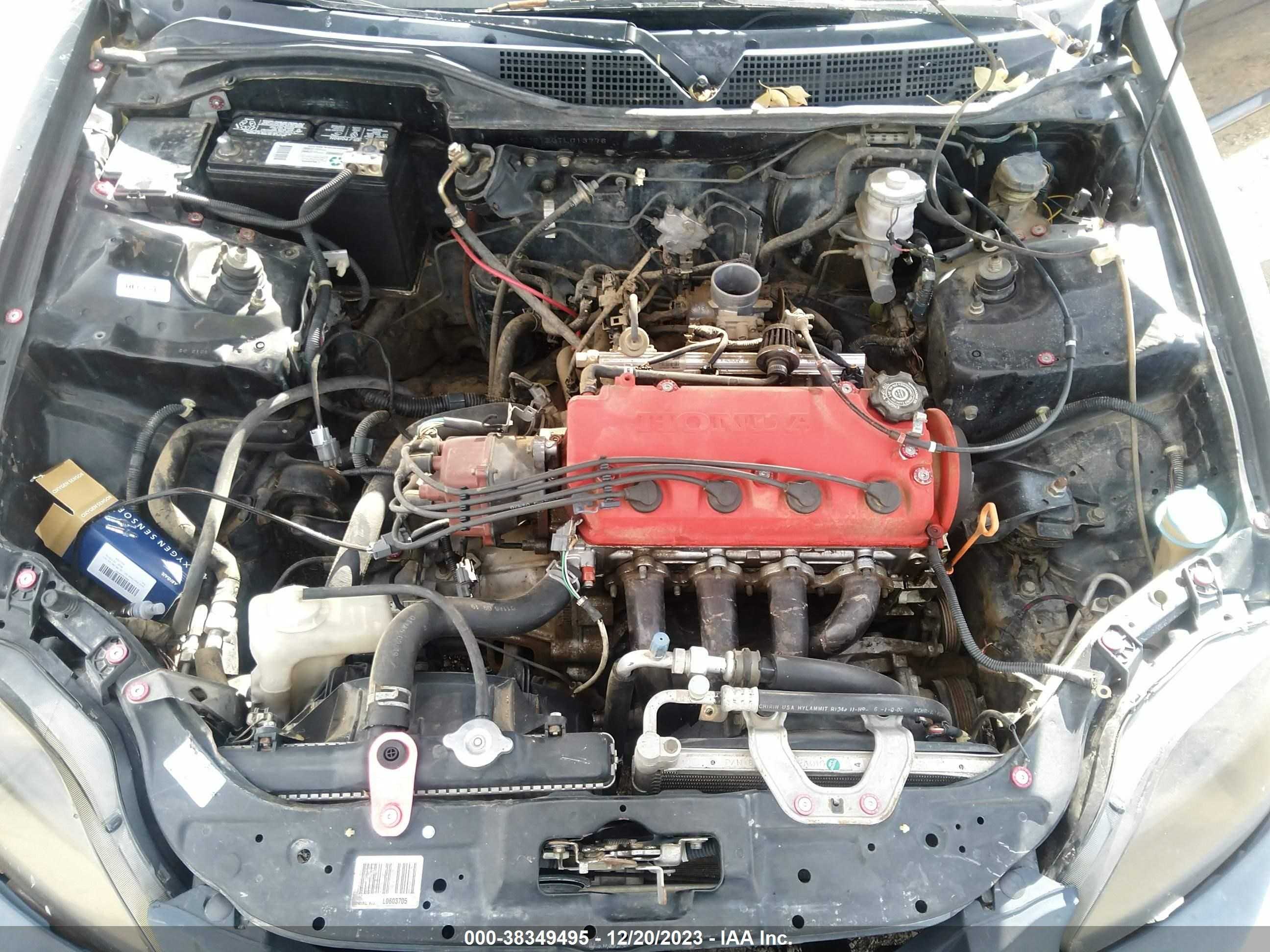 Photo 9 VIN: 1HGEJ6120TL013776 - HONDA CIVIC 