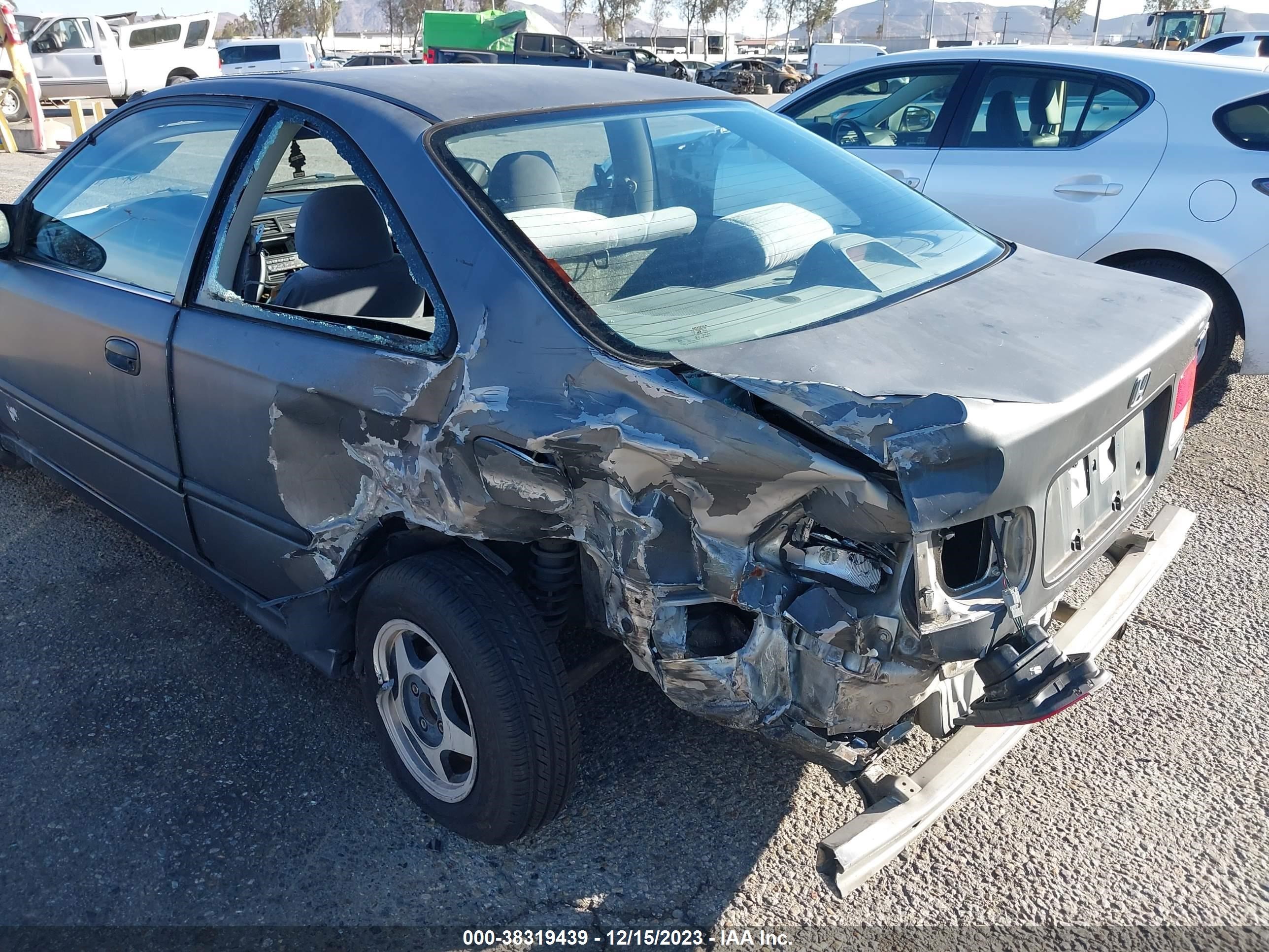 Photo 5 VIN: 1HGEJ6121TL090950 - HONDA CIVIC 