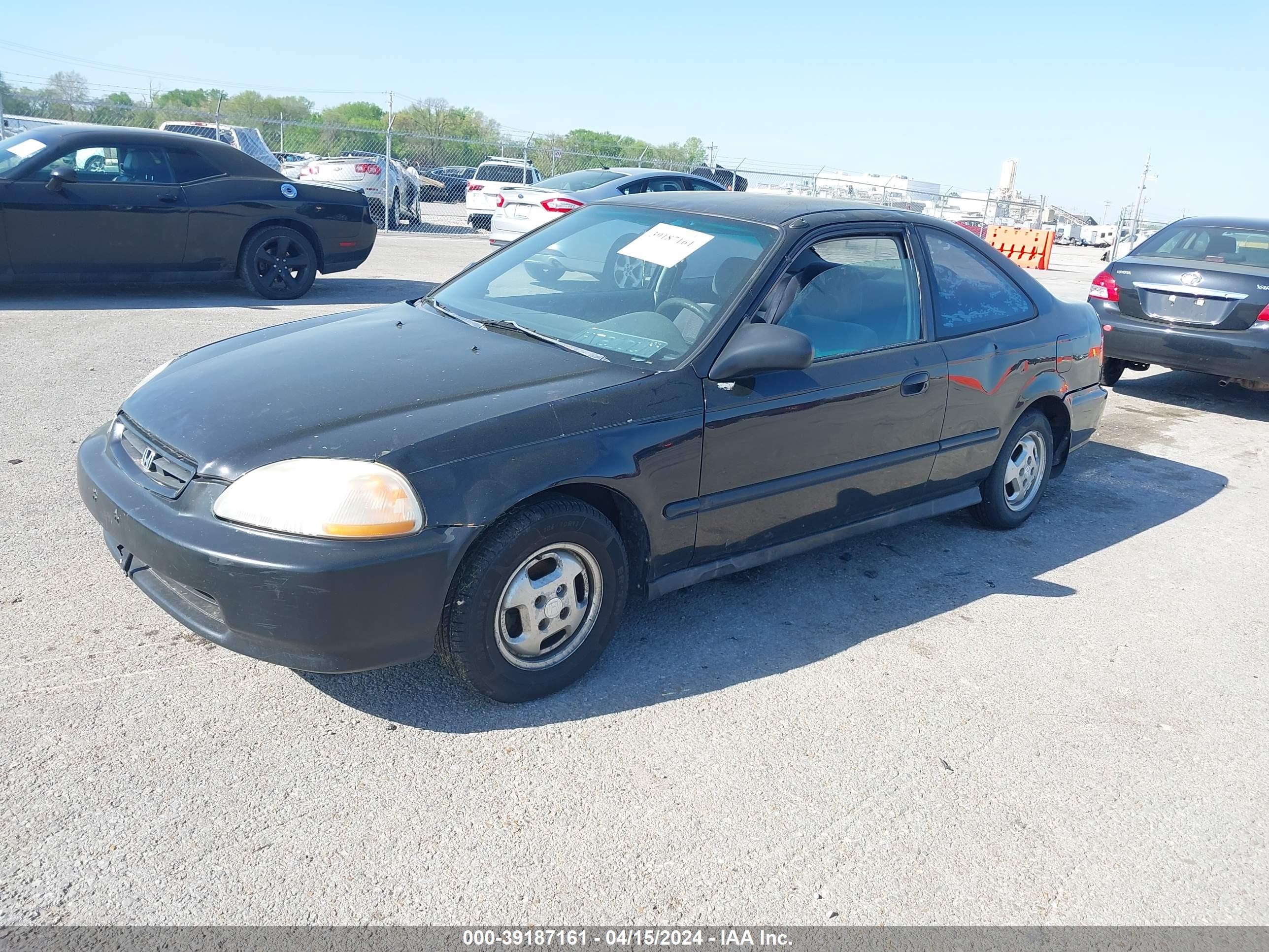 Photo 1 VIN: 1HGEJ6129TL071577 - HONDA CIVIC 