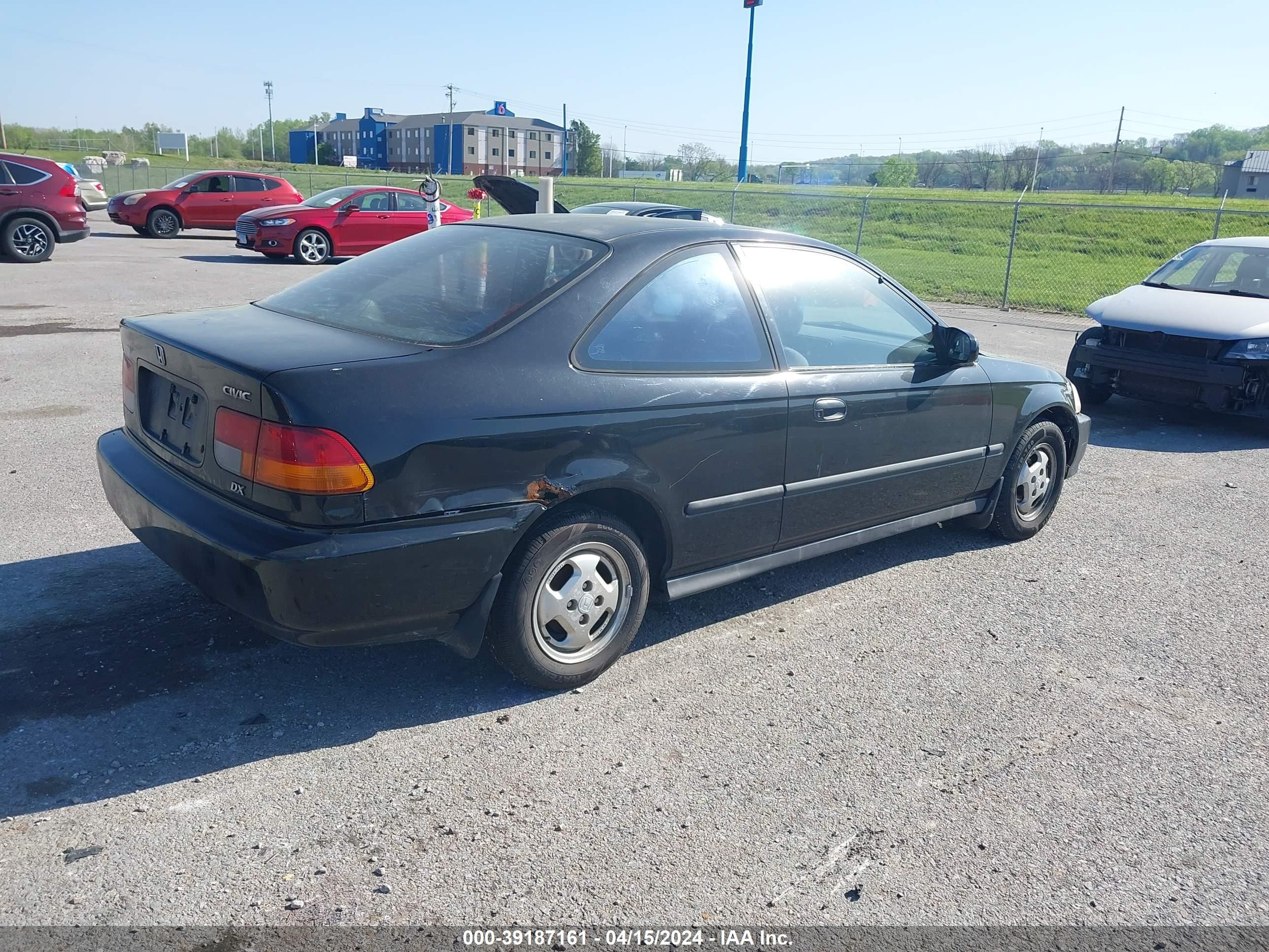 Photo 3 VIN: 1HGEJ6129TL071577 - HONDA CIVIC 