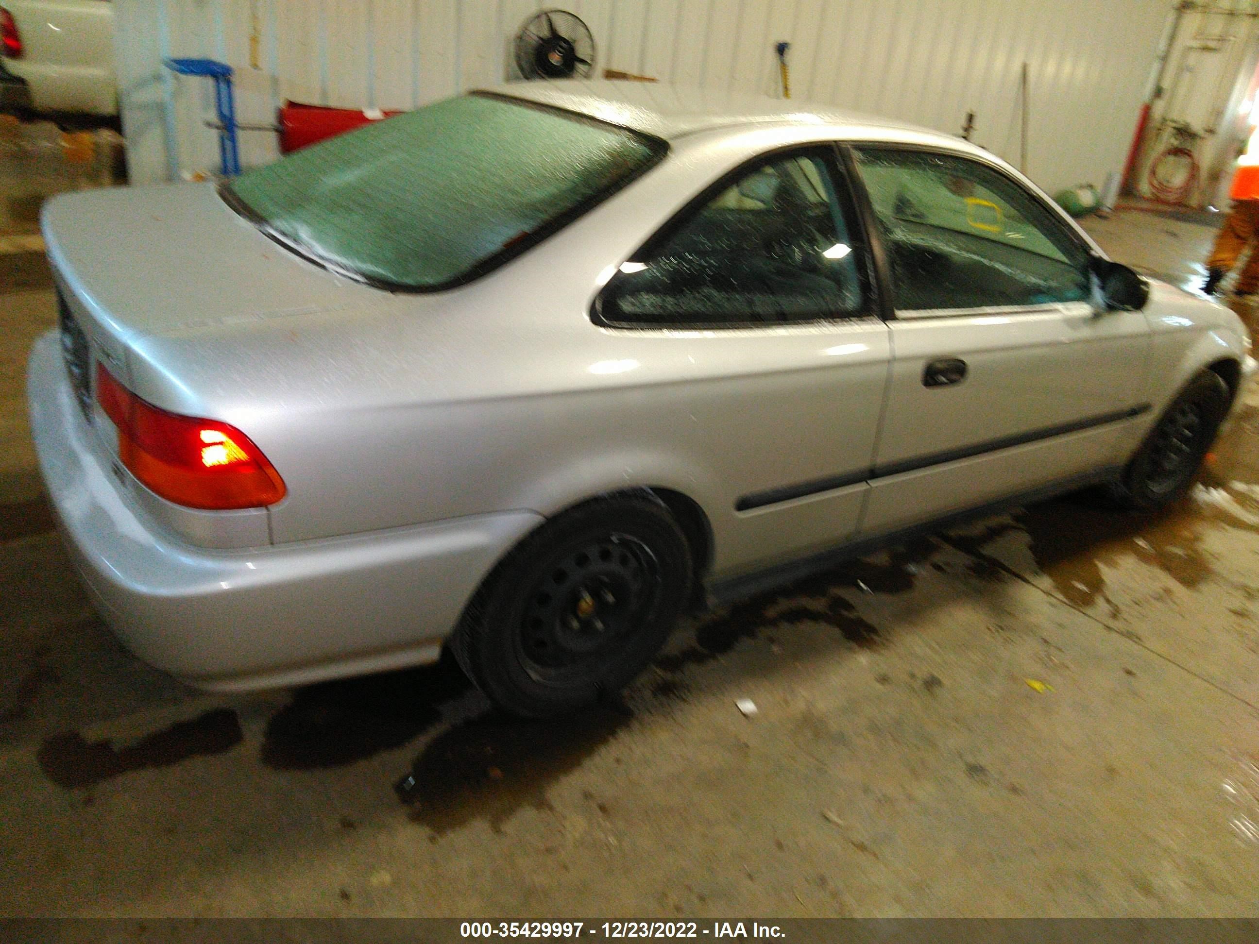 Photo 3 VIN: 1HGEJ6220VL120828 - HONDA CIVIC 