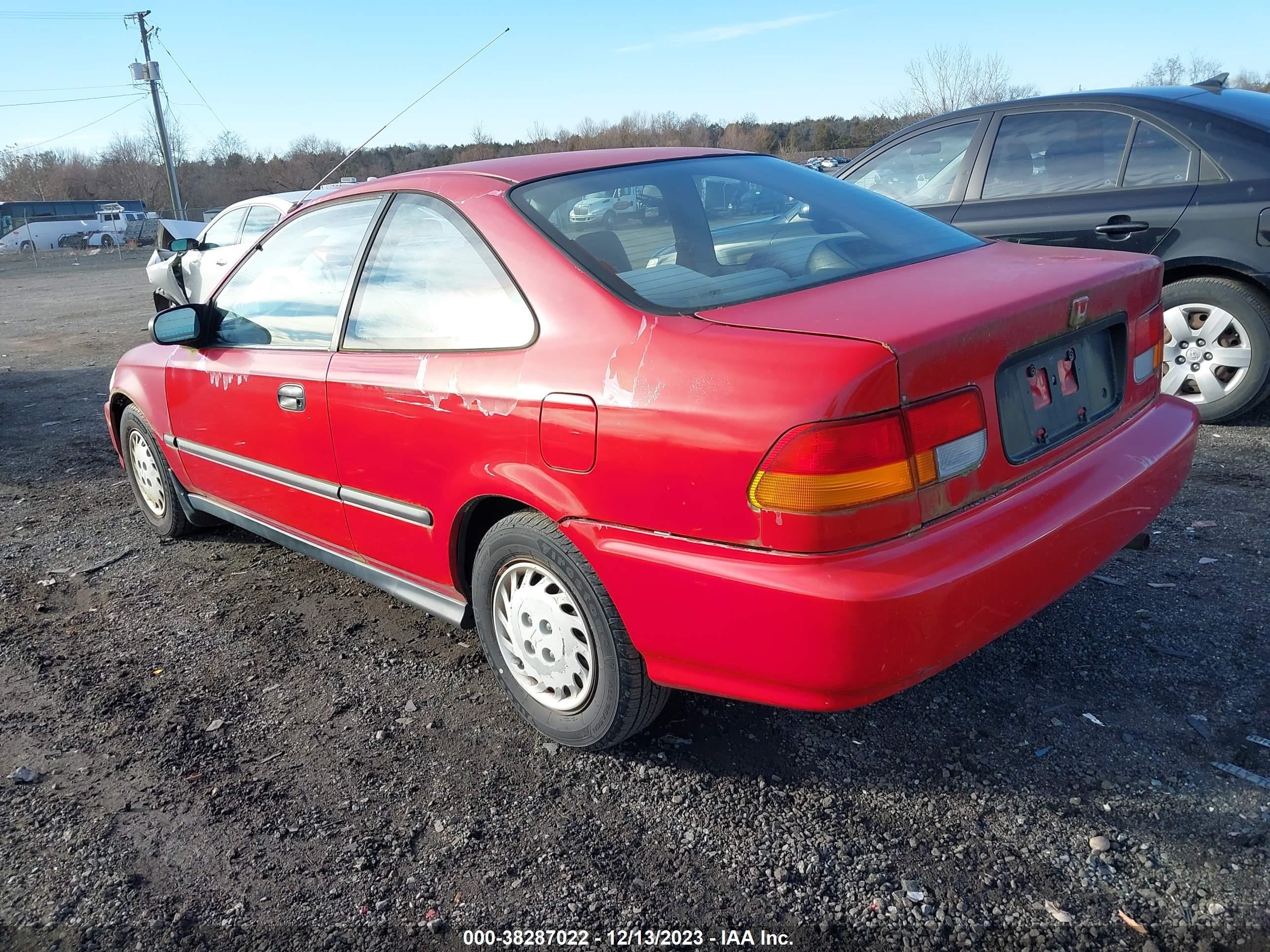 Photo 2 VIN: 1HGEJ6222TL061701 - HONDA CIVIC 