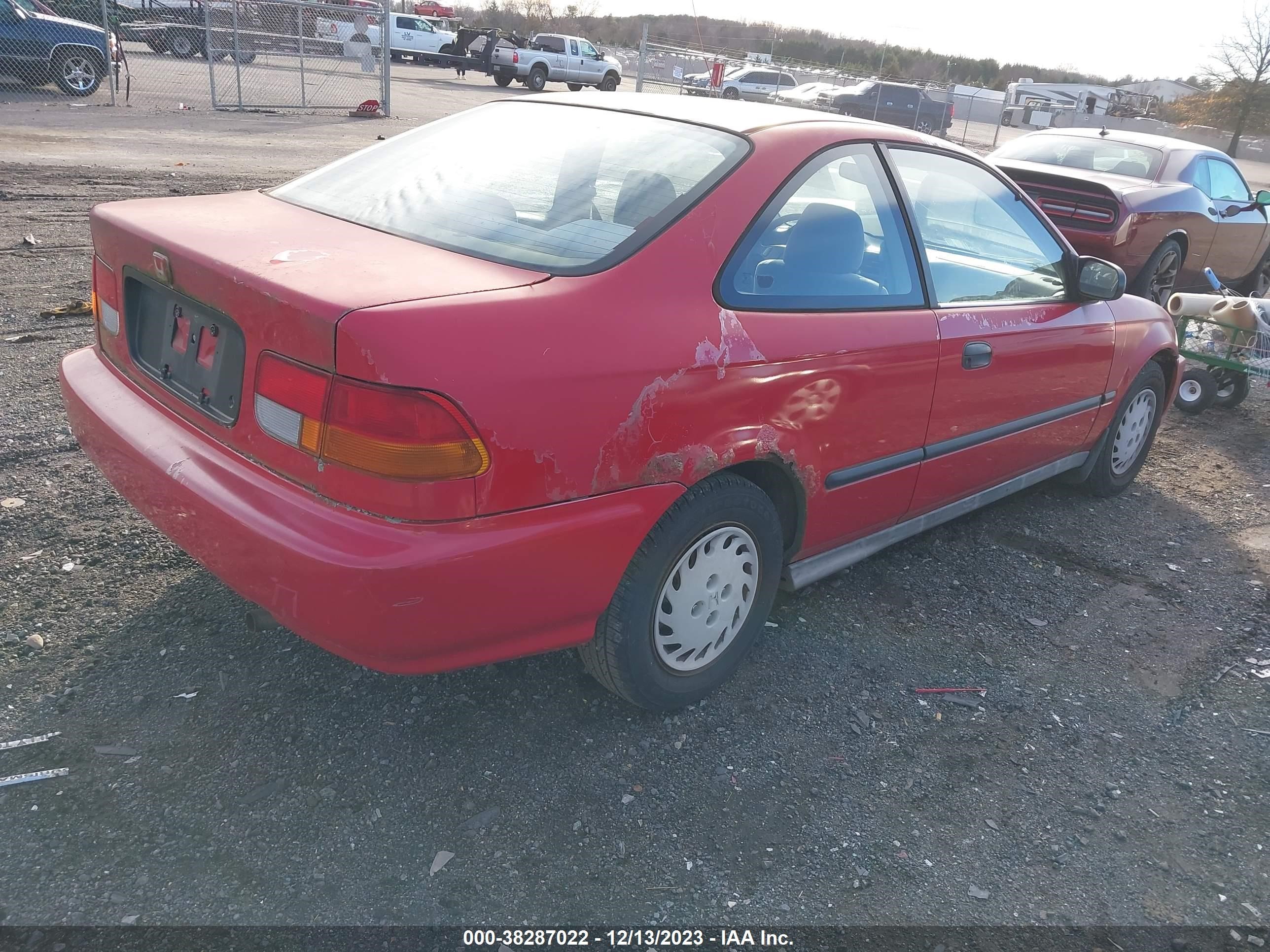 Photo 3 VIN: 1HGEJ6222TL061701 - HONDA CIVIC 