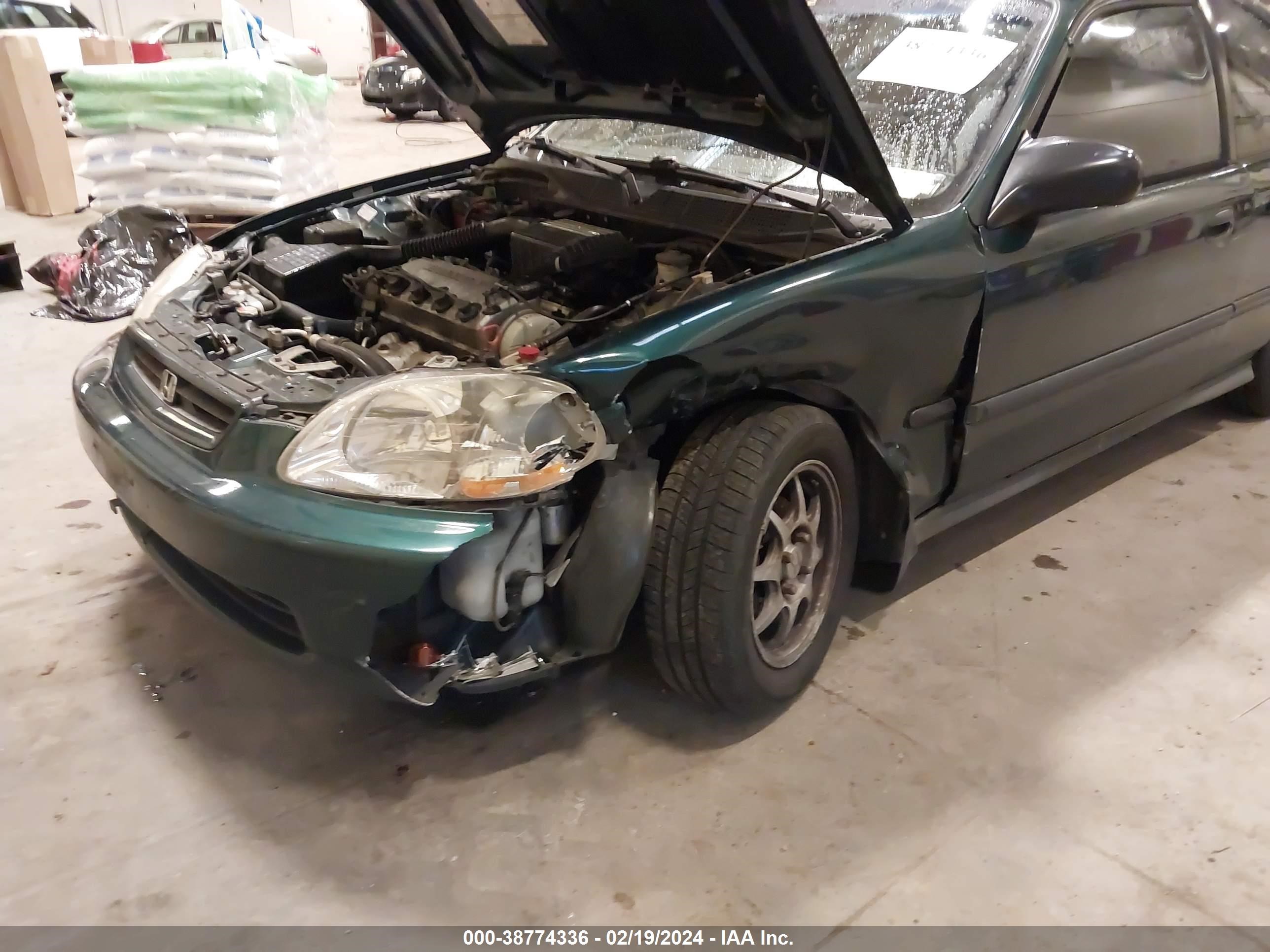 Photo 5 VIN: 1HGEJ6222VL130163 - HONDA CIVIC 