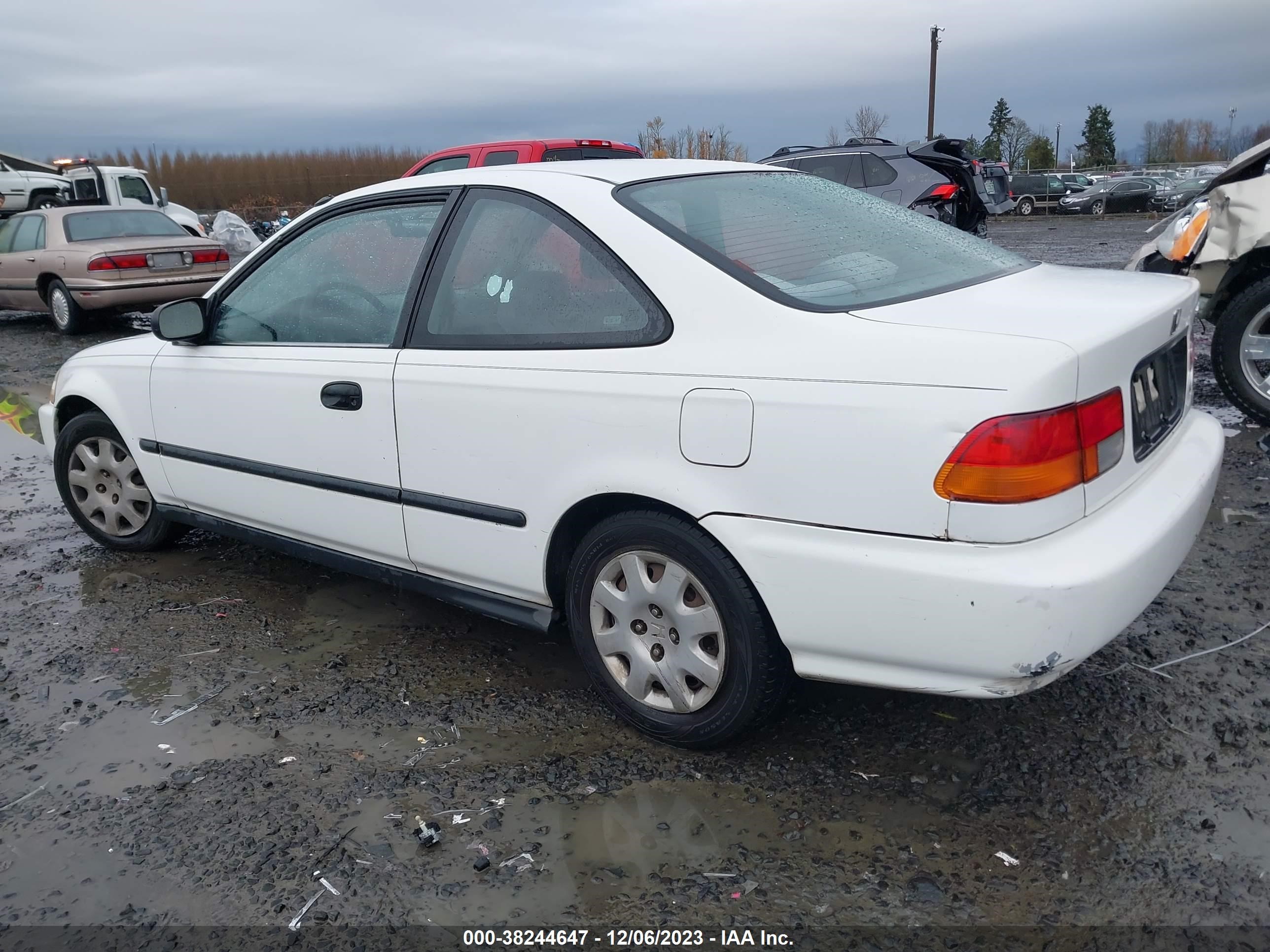 Photo 2 VIN: 1HGEJ6227WL131181 - HONDA CIVIC 