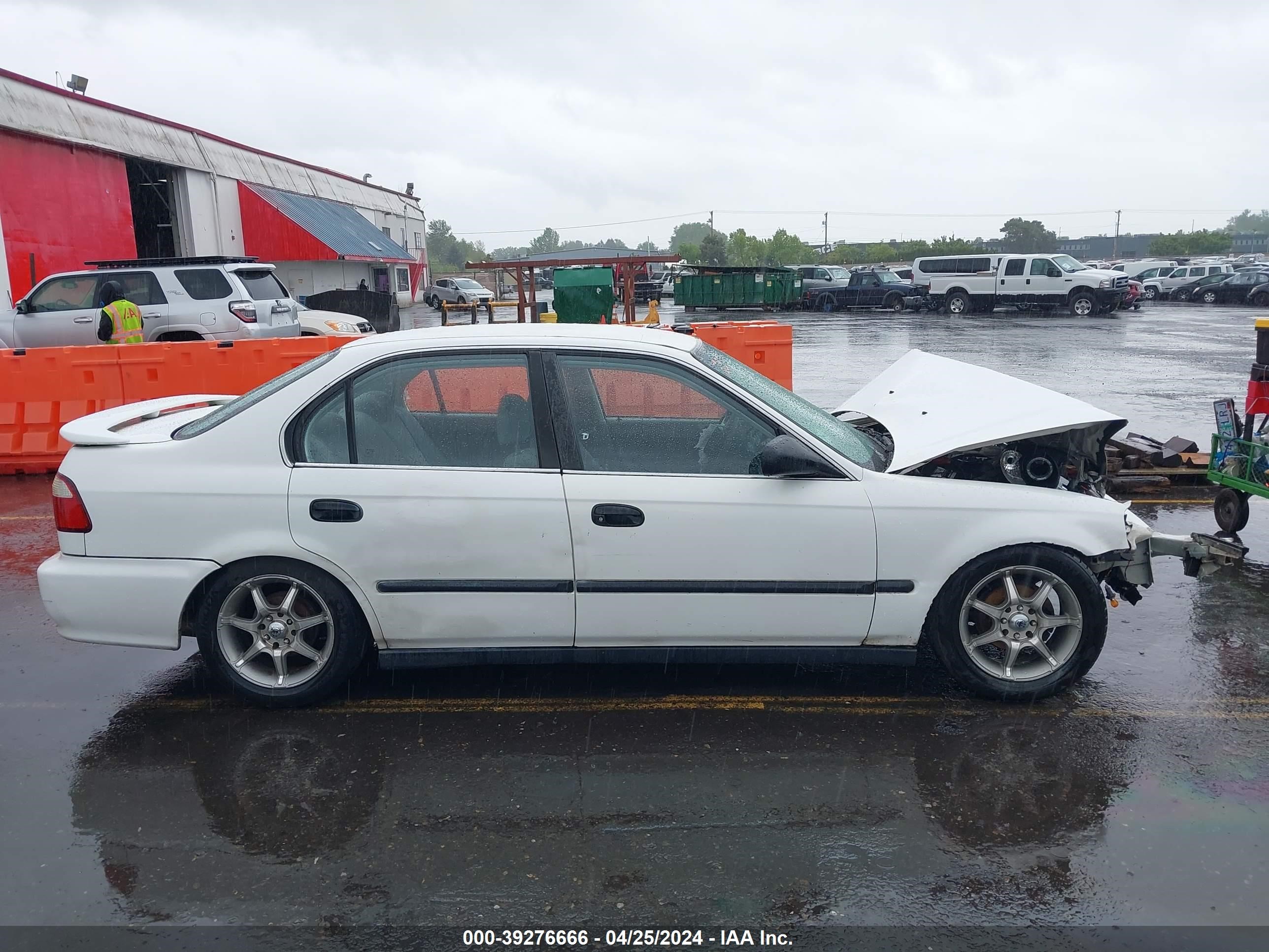 Photo 13 VIN: 1HGEJ6577XL014578 - HONDA CIVIC 