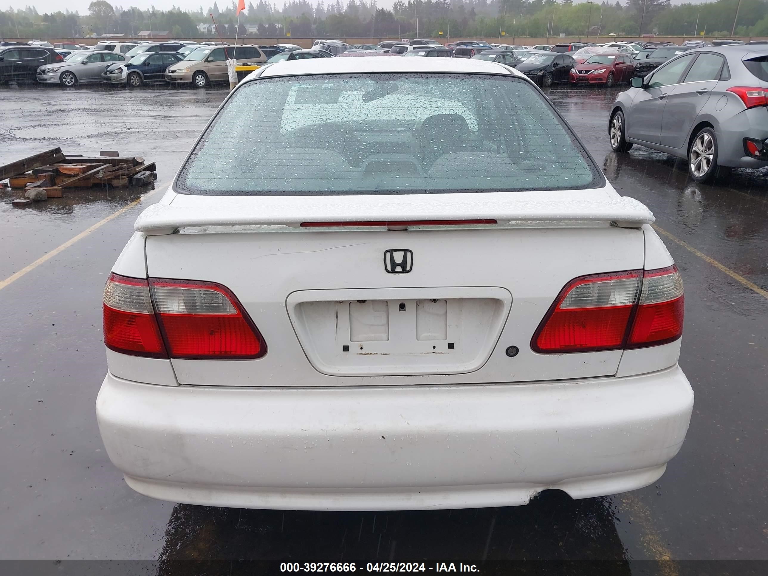 Photo 16 VIN: 1HGEJ6577XL014578 - HONDA CIVIC 