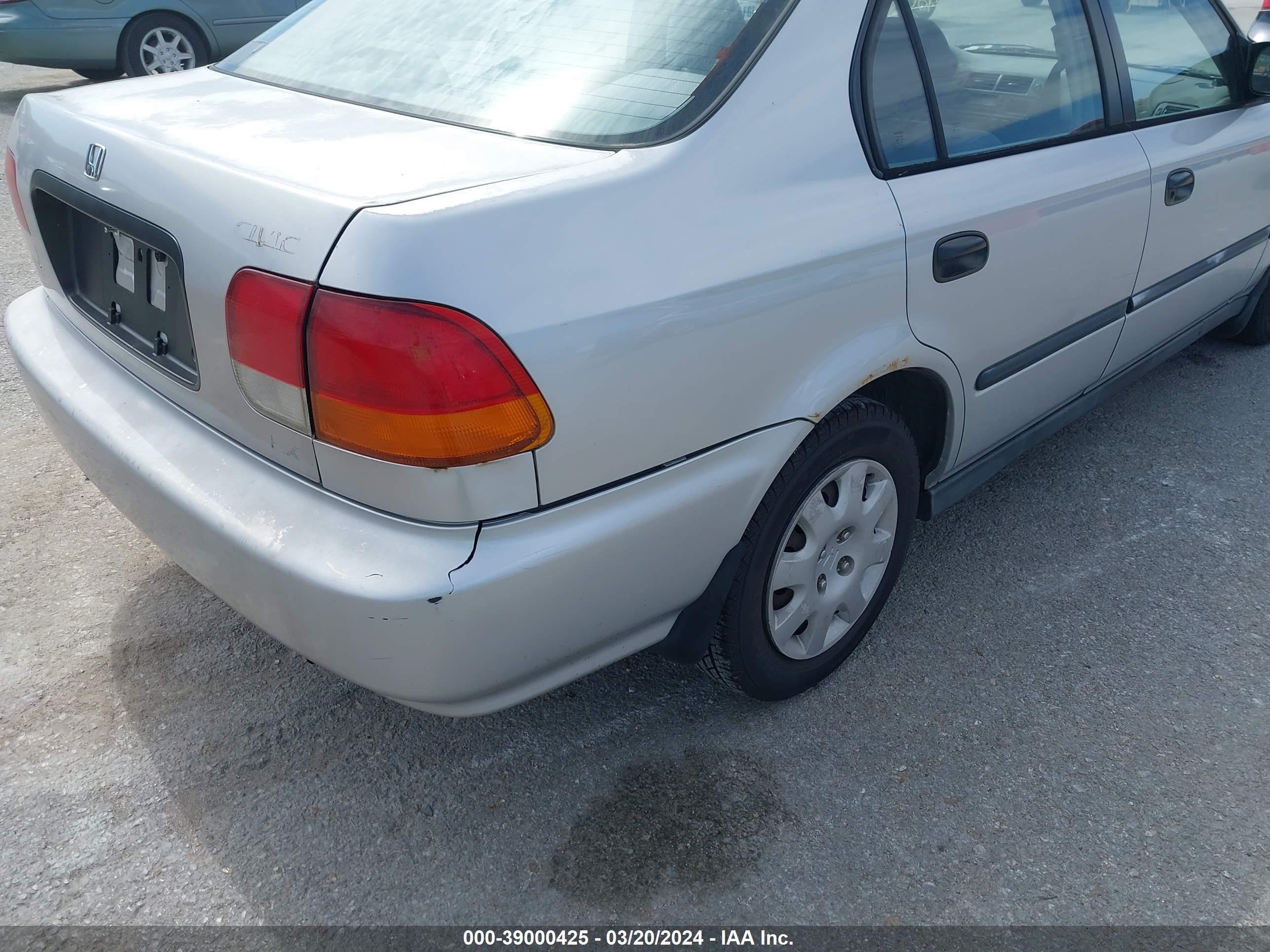 Photo 12 VIN: 1HGEJ6621WL002217 - HONDA CIVIC 