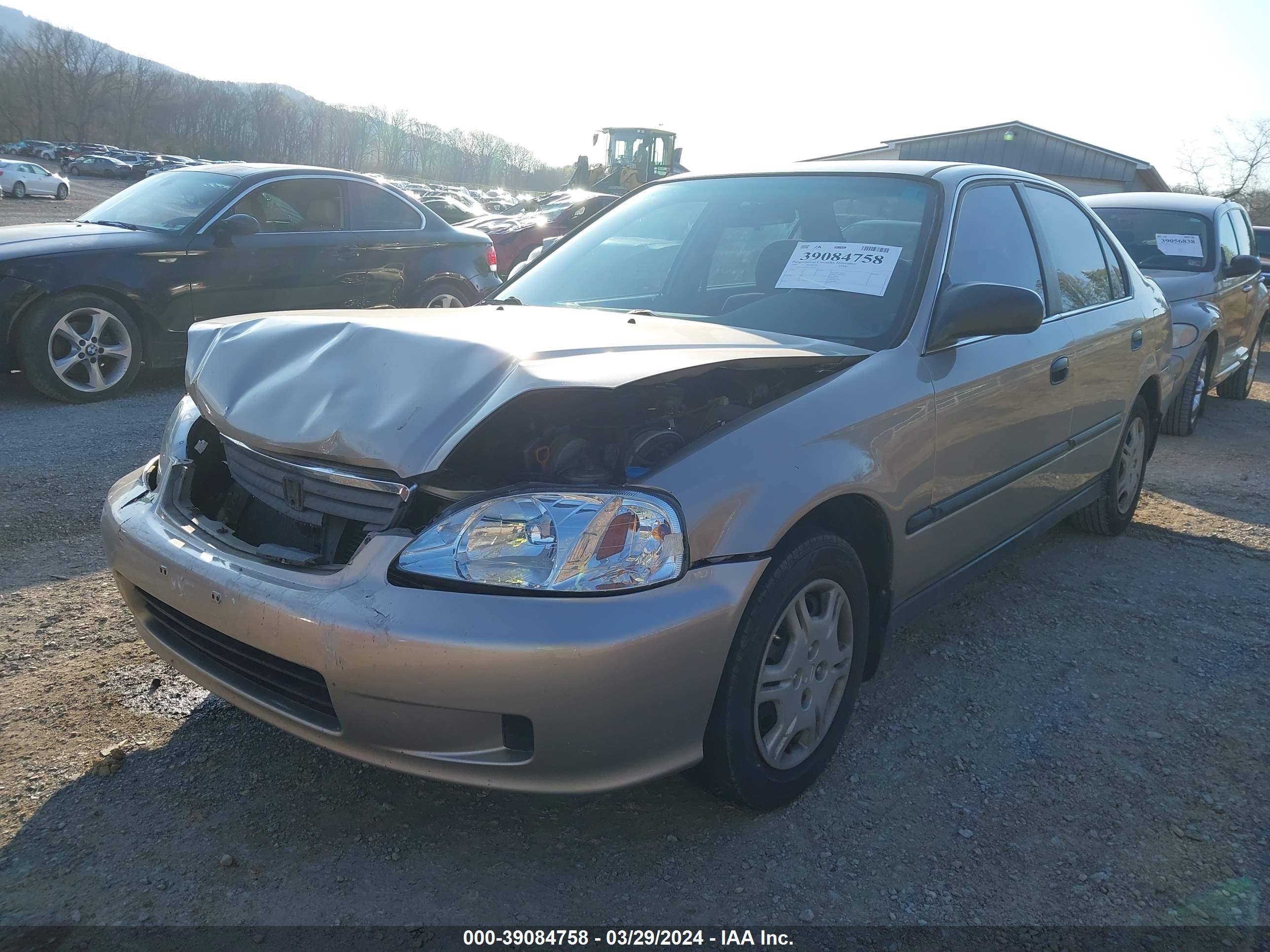 Photo 5 VIN: 1HGEJ6670YL010355 - HONDA CIVIC 