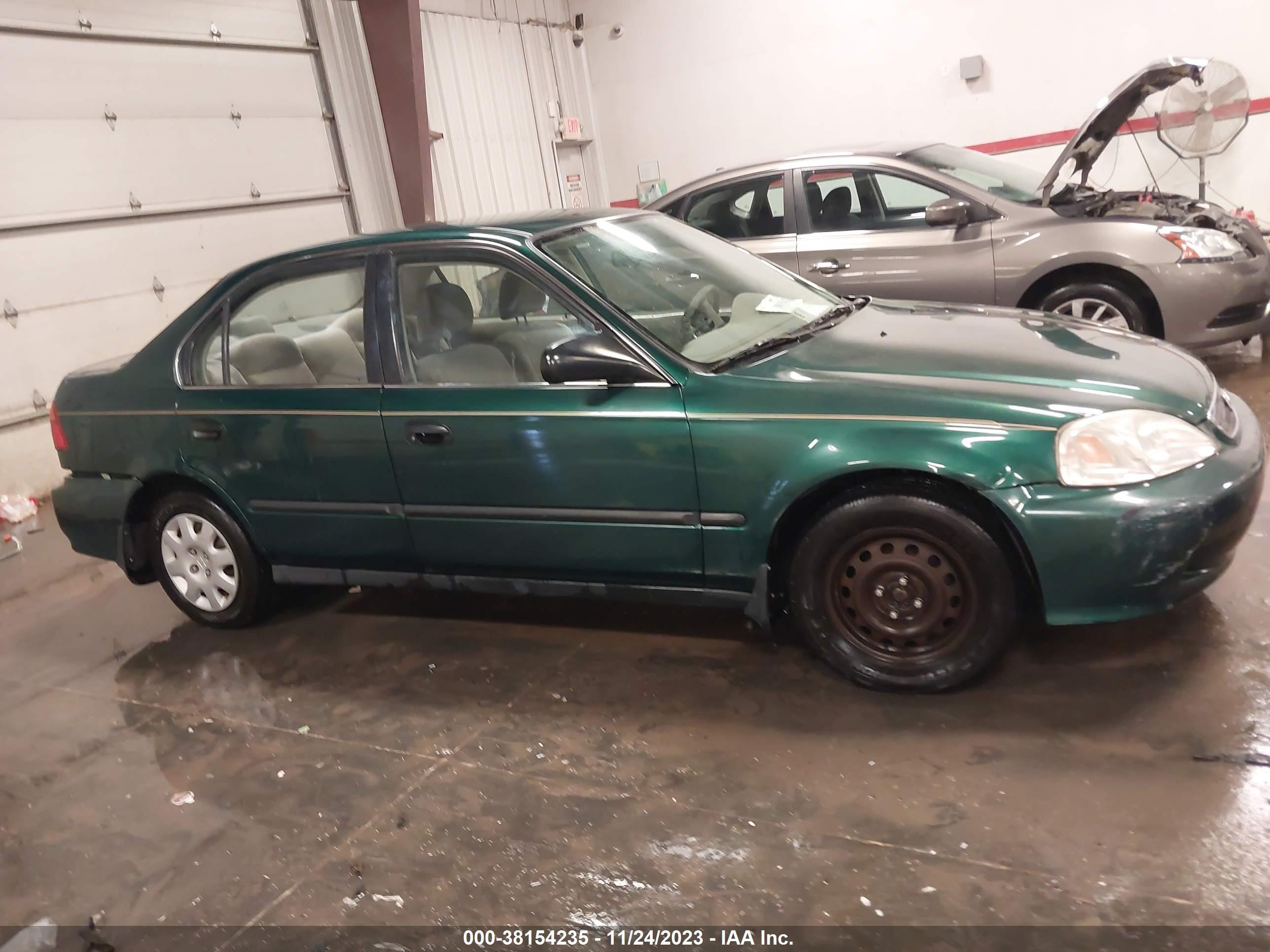 Photo 12 VIN: 1HGEJ6674YL068503 - HONDA CIVIC 