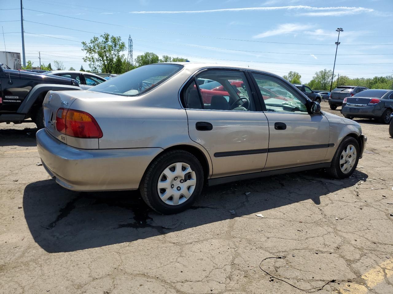 Photo 2 VIN: 1HGEJ6675YL038782 - HONDA CIVIC 