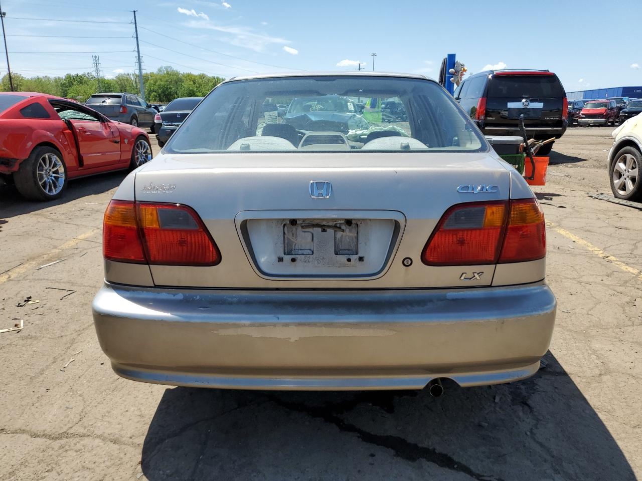 Photo 5 VIN: 1HGEJ6675YL038782 - HONDA CIVIC 