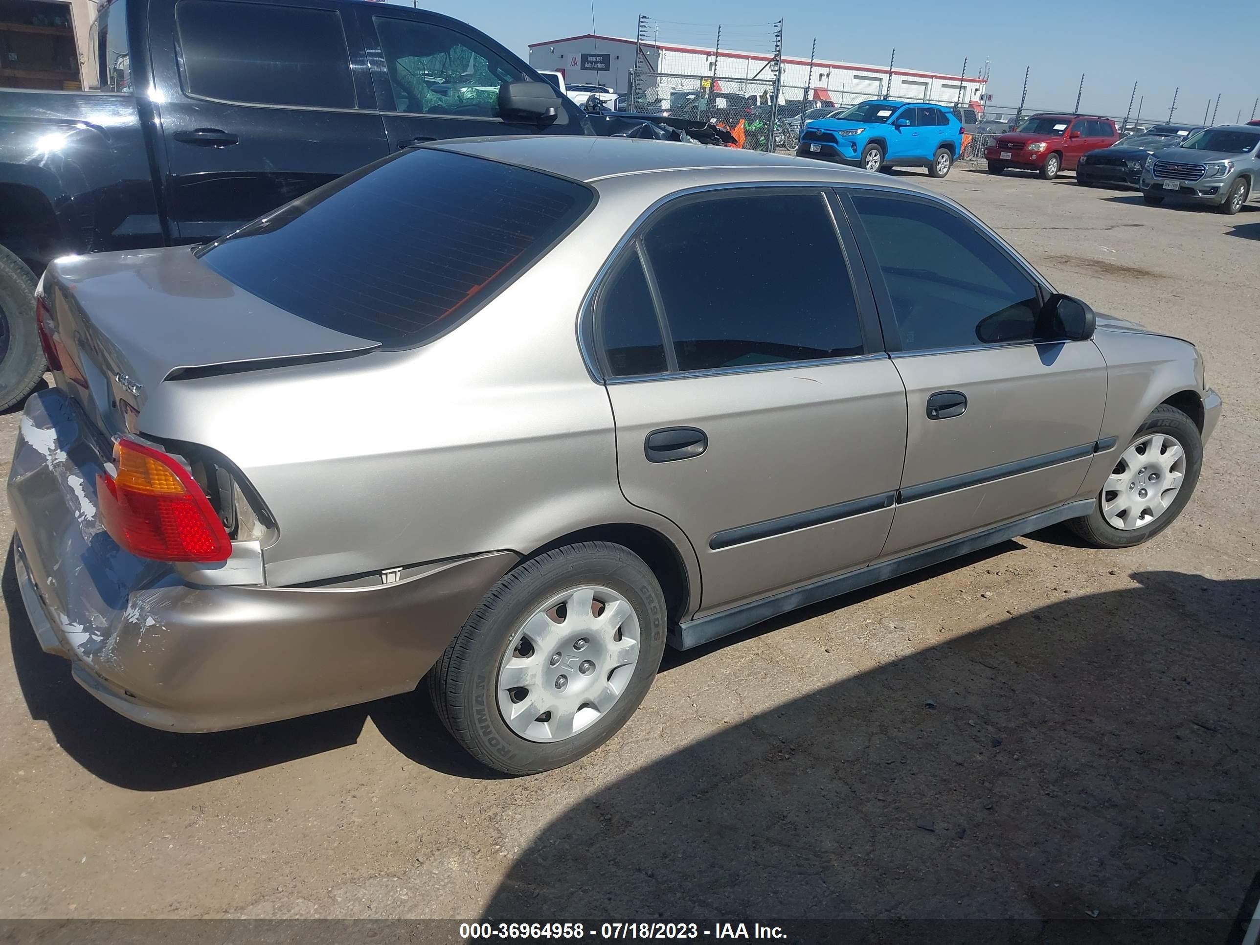 Photo 12 VIN: 1HGEJ6675YL045182 - HONDA CIVIC 