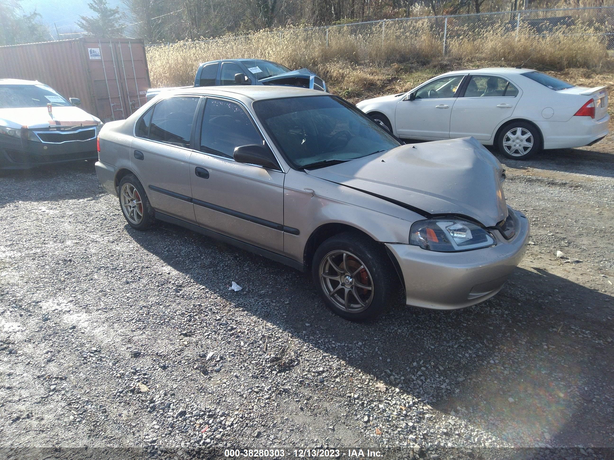 Photo 0 VIN: 1HGEJ6677YL067765 - HONDA CIVIC 